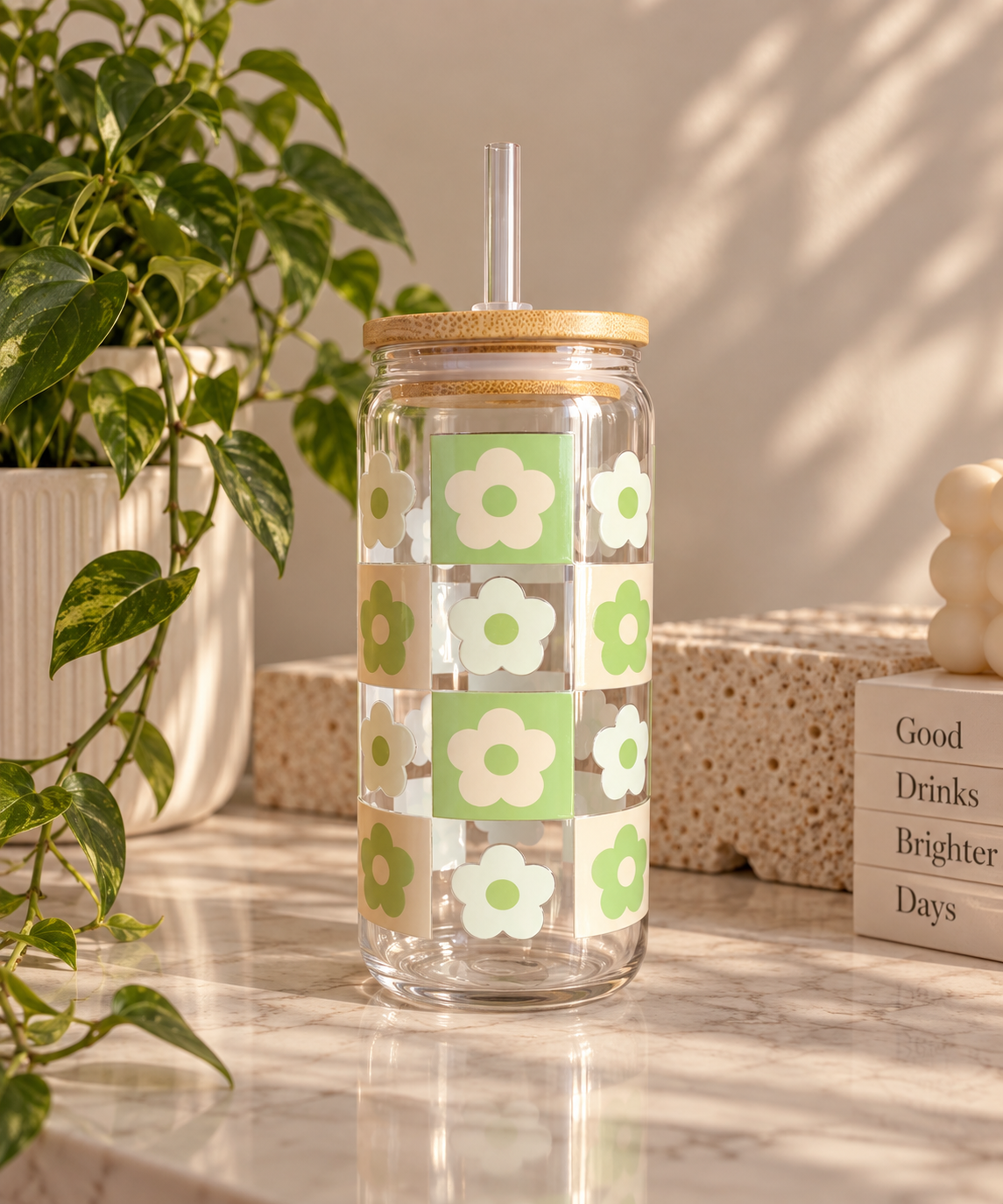Green & Cream Daisy Glass Tumbler